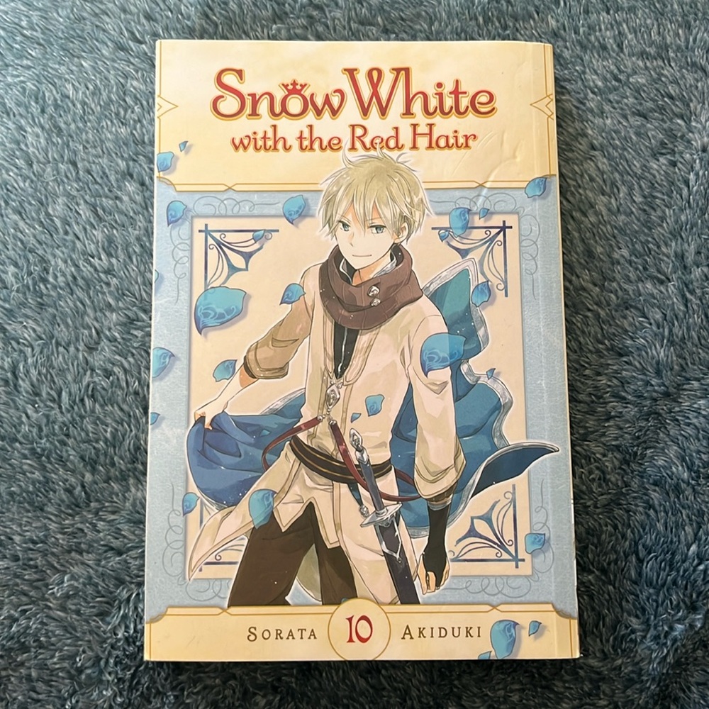Snow White with the Red Hair Volume 10